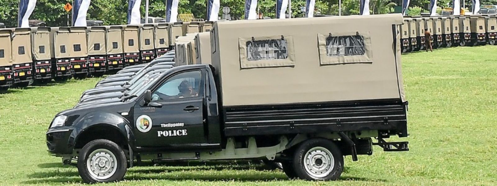 India Gifts 134 Police Cabs to Sri Lanka